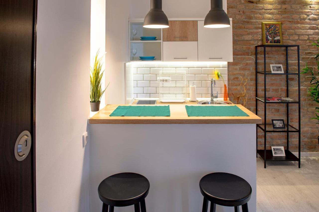 Rooster Apartments Belgrade Exterior photo